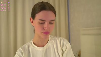 HarrietDeeks — Cam4 stream photo (Jun 2026)