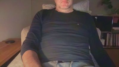 achtinch — Cam4 stream photo (Mar 2026)