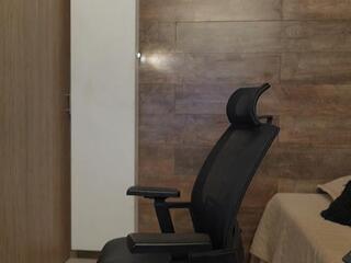 Connor Heat — flirt4freeでウェブカムモデルオンライン