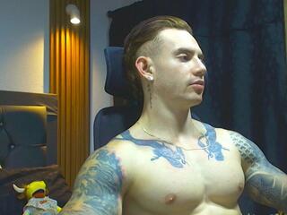Paul Thompson — flirt4free
