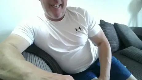 Nizzlivecam — Stripchat stream photo (Aug 2025)