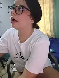 Eimy__saenz — Stripchat stream photo (Aug 2026)
