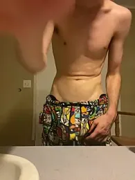 C-ishuge-9in — Stripchat stream photo (Aug 2026)