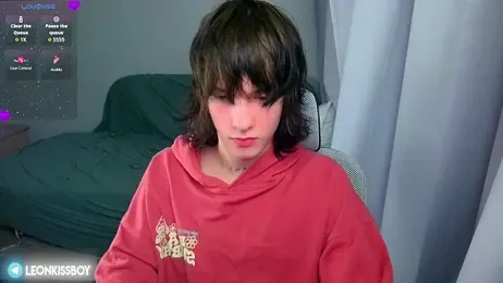 LeonBoykisser — stripchatでウェブカムモデルオンライン