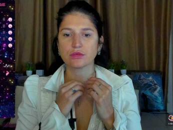 AliannaSoloKisses — Bongacams stream photo (Oct 2025)