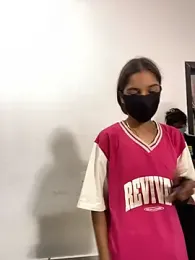 hot_janvi_ — stripchatでウェブカムモデルオンライン