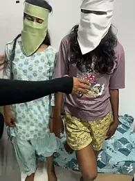 hot_janvi_ — Stripchat stream photo (Aug 2026)