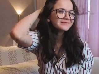 earleenchilcoat — Camsoda stream photo (Apr 2026)