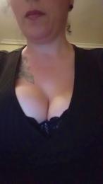 Cloebratz23 — Cam4 profile photo
