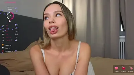 W___ — Stripchat stream photo (Dec 2025)