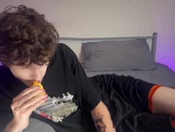 tiggi_boii — chaturbate