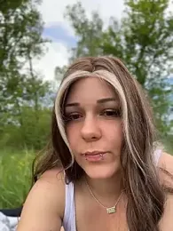 xBluntBunny — Stripchat stream photo (Apr 2026)