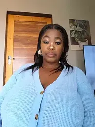 SWEETDOLLY29XX — Stripchat stream photo (Sep 2026)