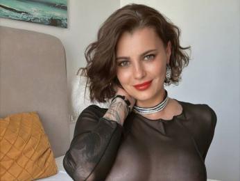 AnishaBee — Livejasmin stream photo (Sep 2025)