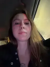 outdoor-houndour — Stripchat profile photo