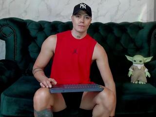 Ken Zaenz — flirt4free