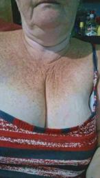 Naughtyandbusty — Cam4 profile photo