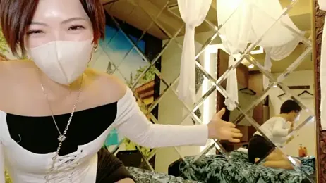 Naomi_00122 — stripchatでウェブカムモデルオンライン