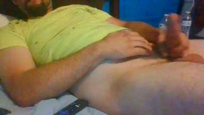 bidadbody24 — Cam4 stream photo (Aug 2026)