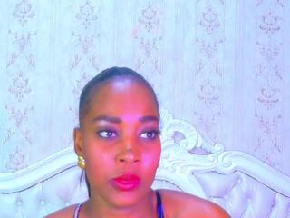 Kelly Swift — flirt4freeでウェブカムモデルオンライン