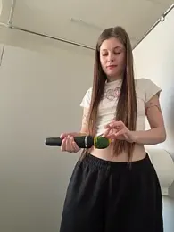 mmelicious — stripchatでウェブカムモデルオンライン