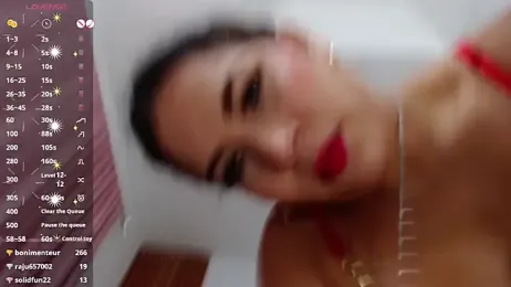 gisellsaenz — Stripchat stream photo (Feb 2026)