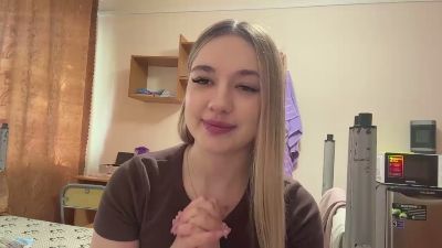 AdahSligh — Cam4 stream photo (May 2026)