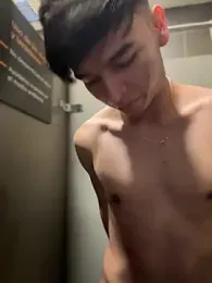 The_Conquer — stripchatでウェブカムモデルオンライン
