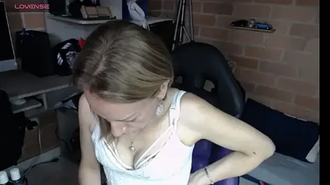 cristin_doll_ — Stripchat stream photo (Jul 2026)