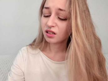 MiaMeowa — Bongacams stream photo (Apr 2026)