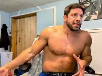 pizza_biceps — chaturbateでウェブカムモデルオンライン