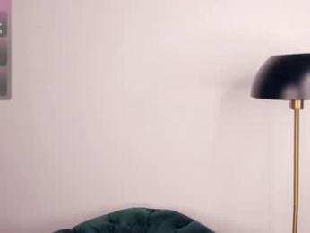 angelinahass — Chaturbate stream photo (Apr 2026)