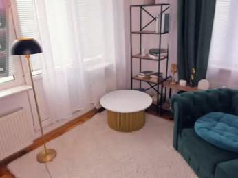 angelinahass — Chaturbate stream photo (Apr 2026)