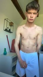 wantedboy5 — Cam4 stream photo (May 2026)