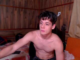 Anthoni Thompson — flirt4free