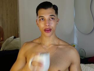 Troye Williams — flirt4free