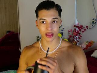 Troye Williams — flirt4free