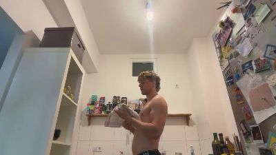 Heikhoe69 — Cam4 stream photo (May 2026)