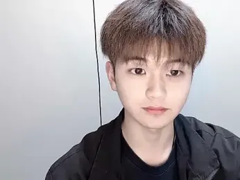 Lo188 — Stripchat stream photo (Apr 2026)