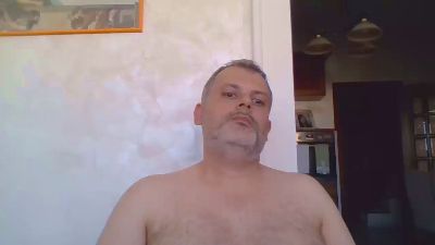 kadamuro2 — Cam4 stream photo (Apr 2026)