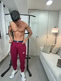 Paradise_boy__ — Stripchat stream photo (Oct 2026)
