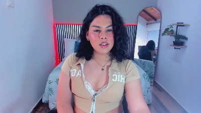 Little_Alii — Cam4 stream photo (Feb 2026)