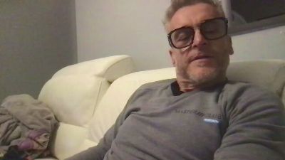 Axl_hot — Cam4 stream photo (Mar 2026)