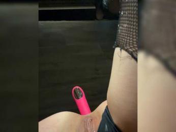 CUMshotik23 — bongacamsでウェブカムモデルオンライン