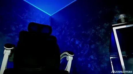 CLOUDYJULIUS — Stripchat stream photo (Apr 2026)