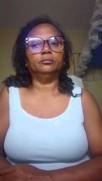 momsexy_xxx — Cam4 stream photo (Jun 2026)