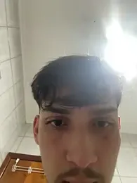 Dilofauro — Stripchat stream photo (Apr 2026)