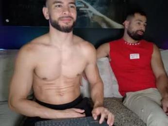 crhistian1_ — chaturbateでウェブカムモデルオンライン