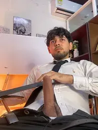 Samir_bear — Stripchat stream photo (Apr 2026)