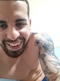 Cubanotatuado — stripchatでウェブカムモデルオンライン